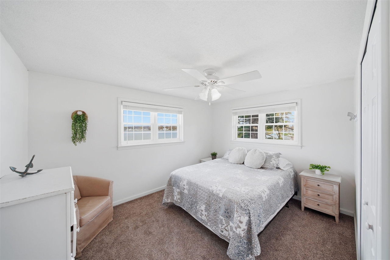425 Oakwood Avenue, Clarklake, MI, 49234-9758
