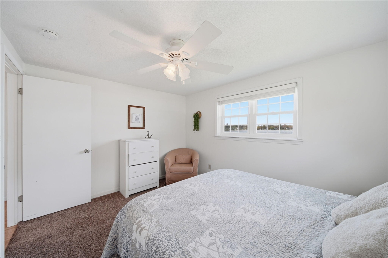 425 Oakwood Avenue, Clarklake, MI, 49234-9758