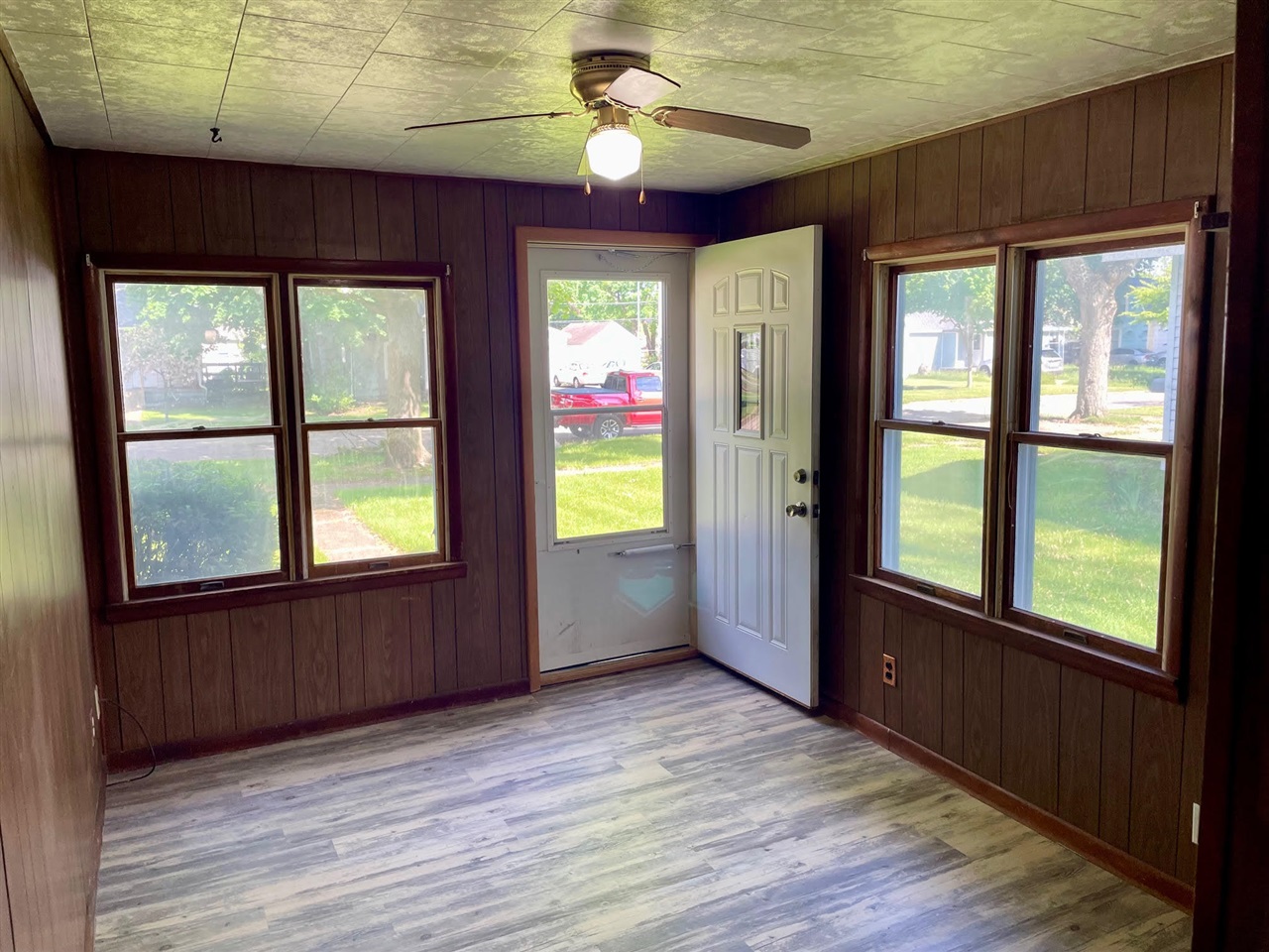 612 N Prospect Street, Sturgis, MI, 49091