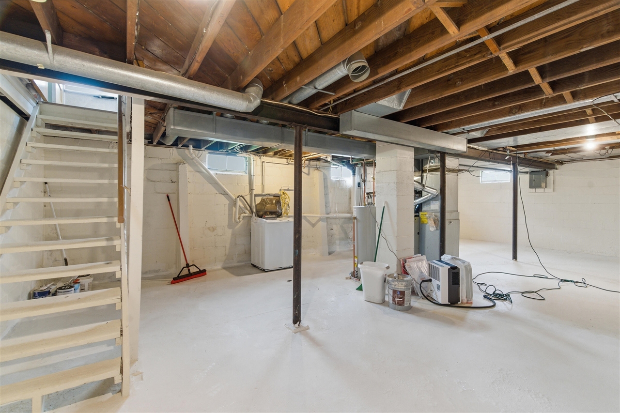 3109 Courtlandt Avenue, Kalamazoo, MI, 49004