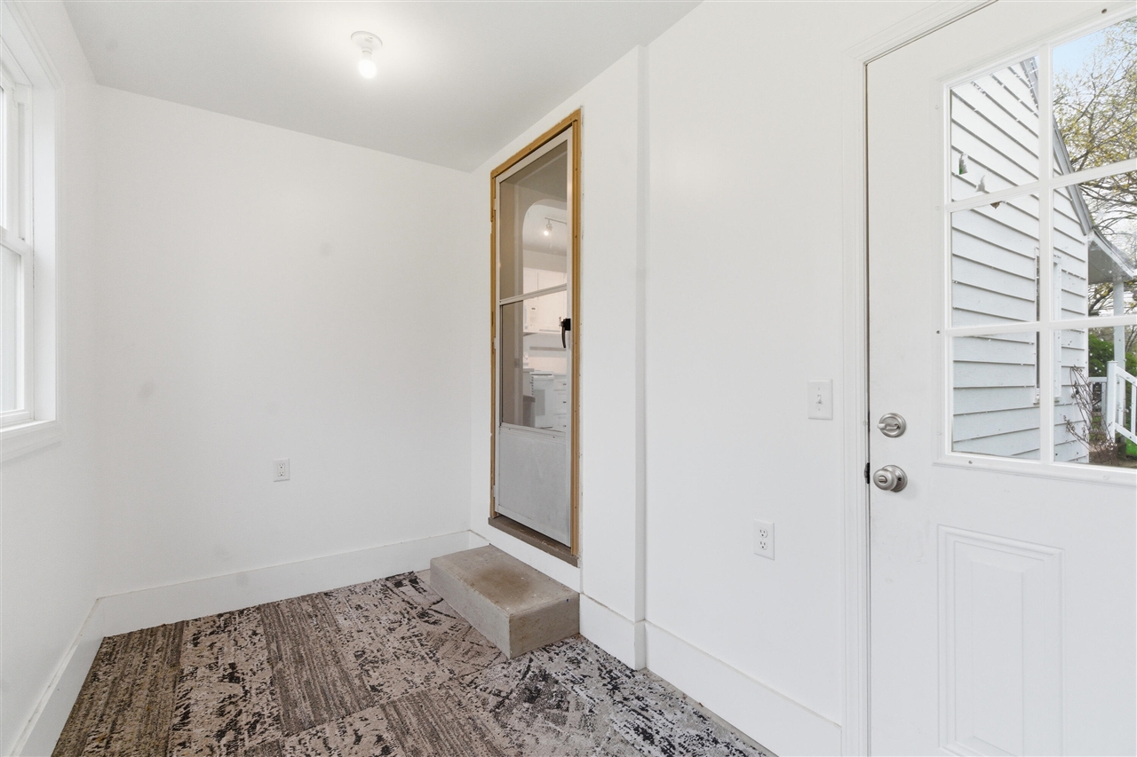 3109 Courtlandt Avenue, Kalamazoo, MI, 49004