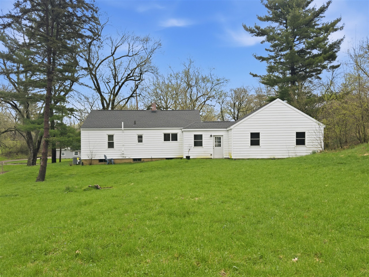 3109 Courtlandt Avenue, Kalamazoo, MI, 49004