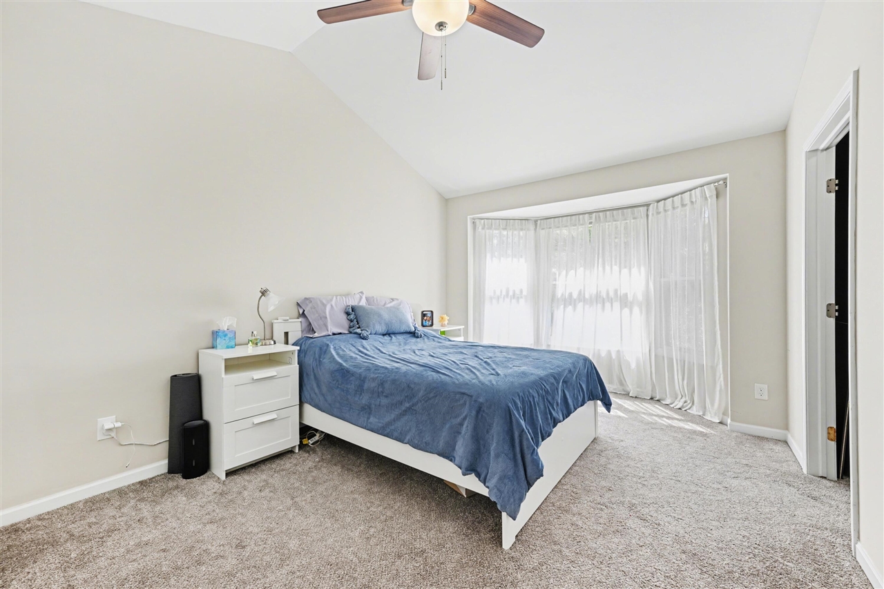 4426 Glenoaks Court, Warren, MI, 48092-4196