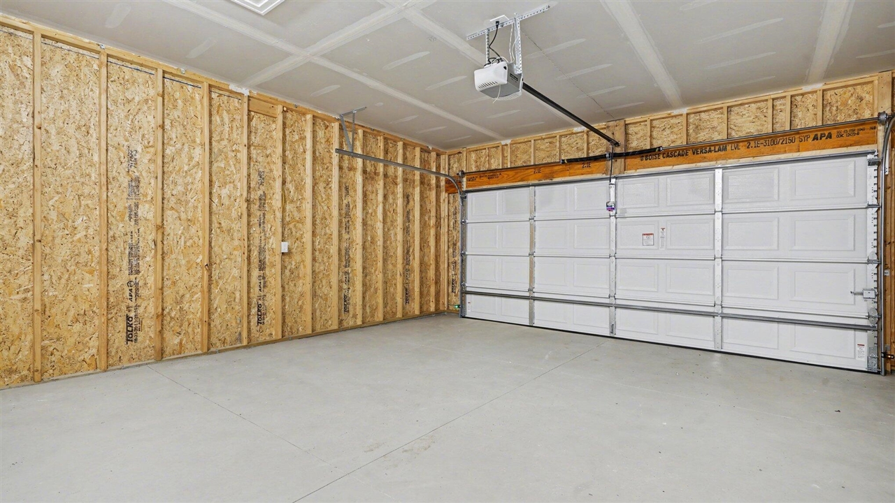 791 Reagan Lane, Milan, MI, 48160