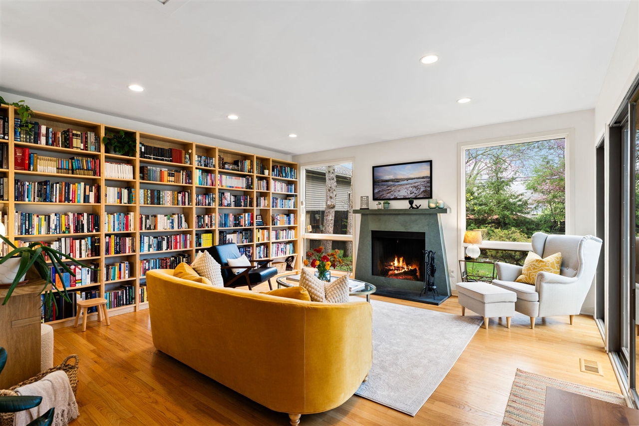 1214 Pomona Road, Ann Arbor, MI, 48103-3047