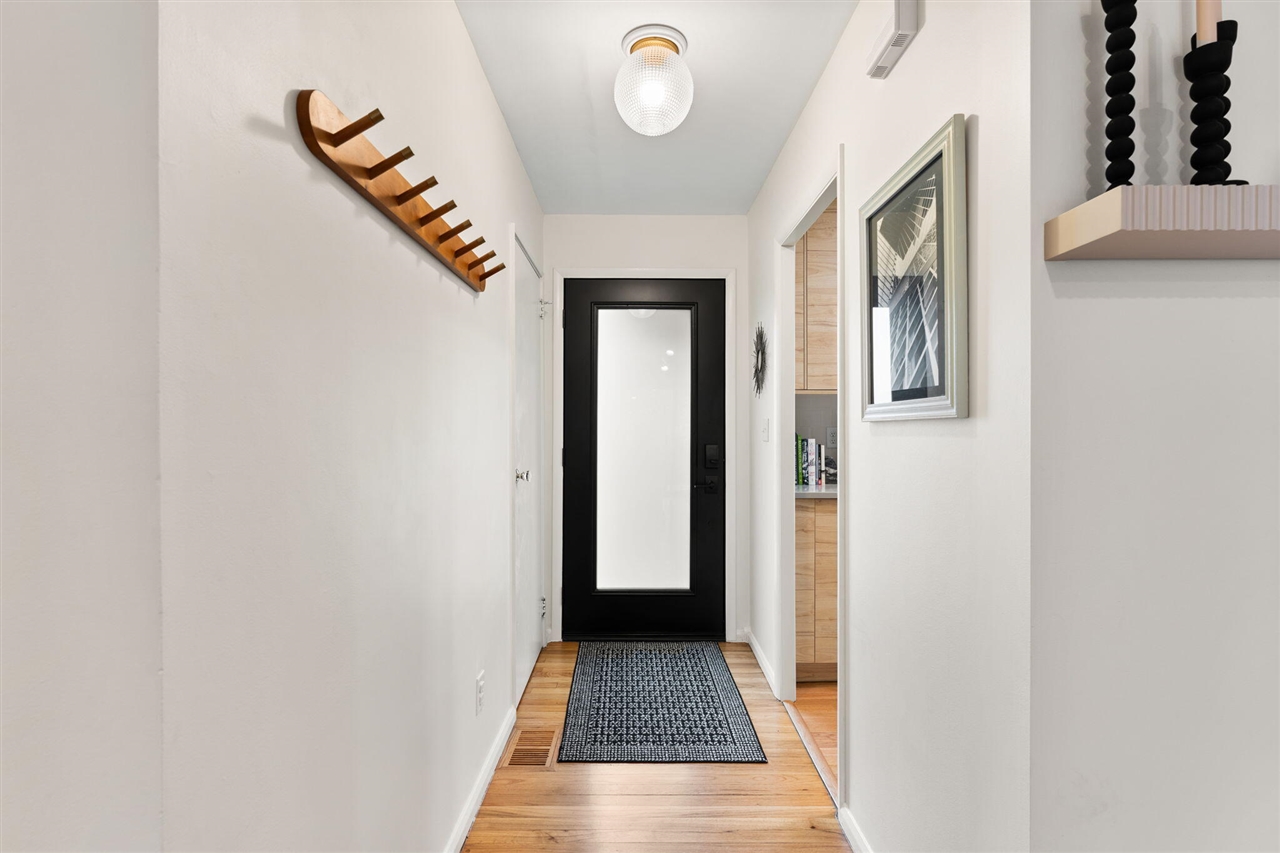 1214 Pomona Road, Ann Arbor, MI, 48103-3047