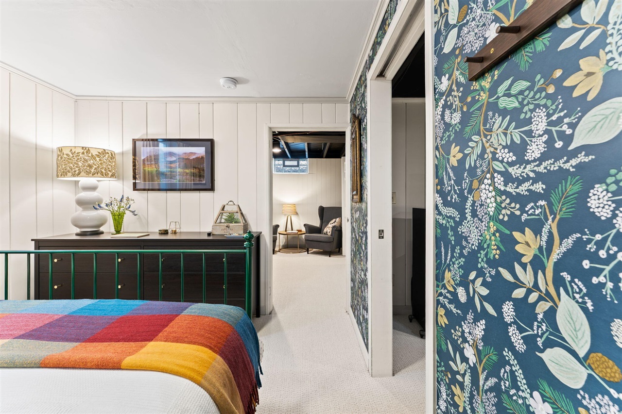 1214 Pomona Road, Ann Arbor, MI, 48103-3047