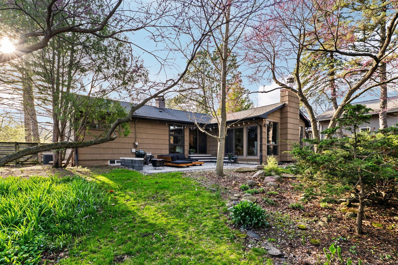 1214 Pomona Road, Ann Arbor, MI, 48103-3047