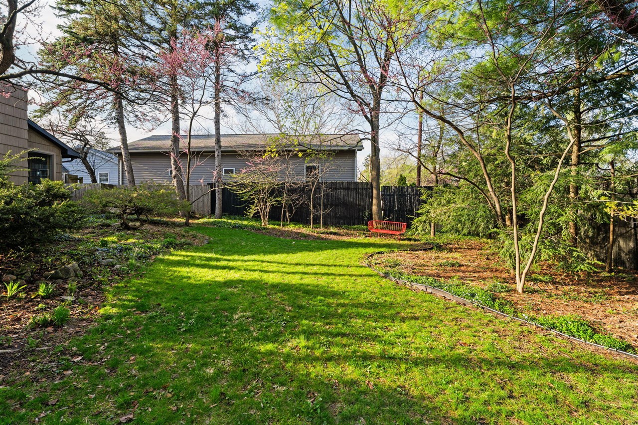 1214 Pomona Road, Ann Arbor, MI, 48103-3047