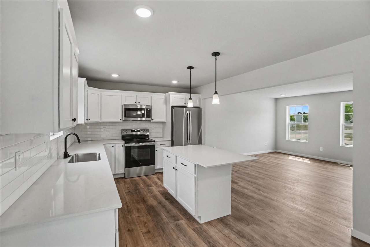 5th image of 389 Pinery Ln, Fremont, MI 49412 | MLS# 70526531