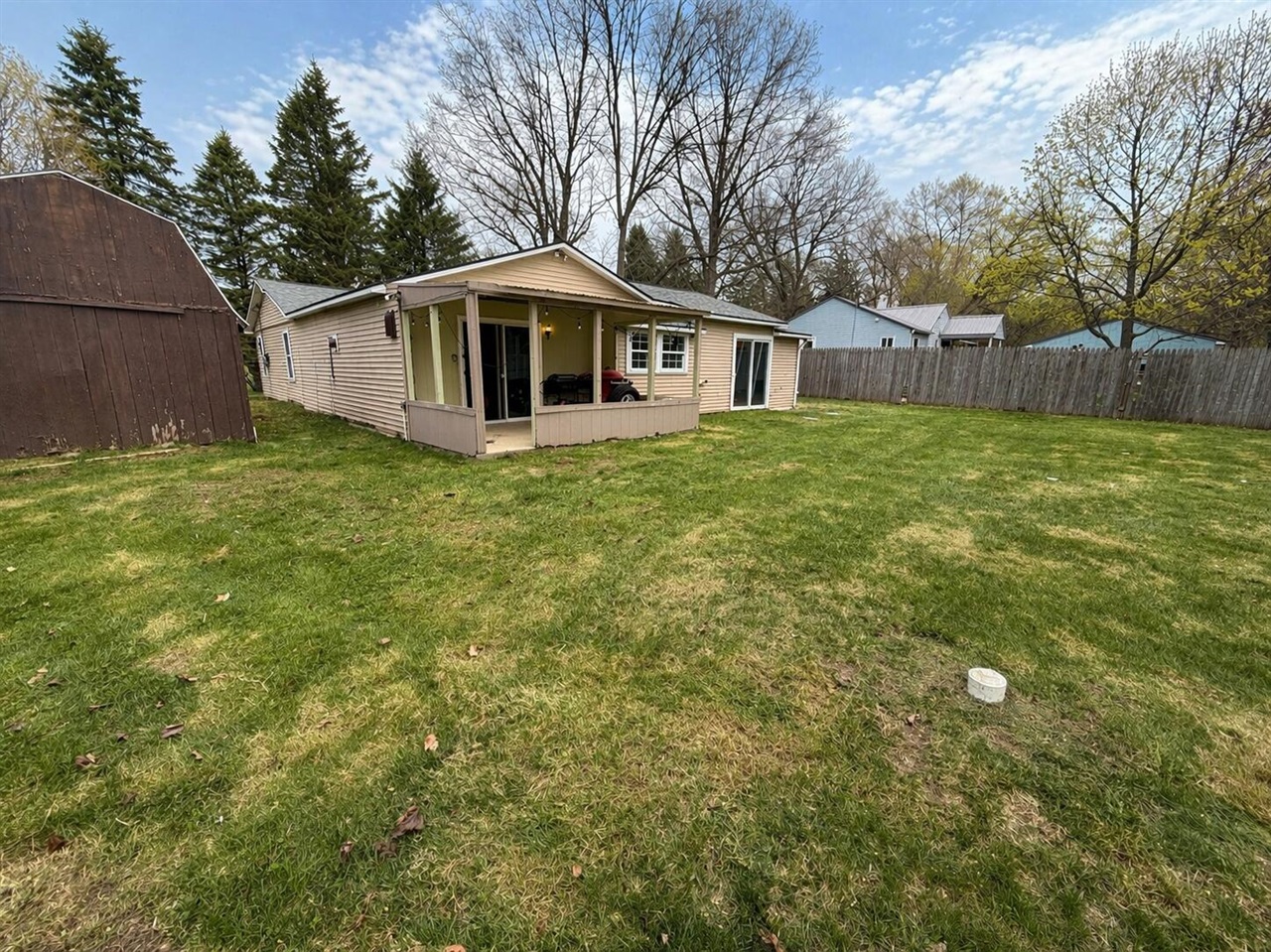 744 Fremont Street, Middleville, MI, 49333-8666