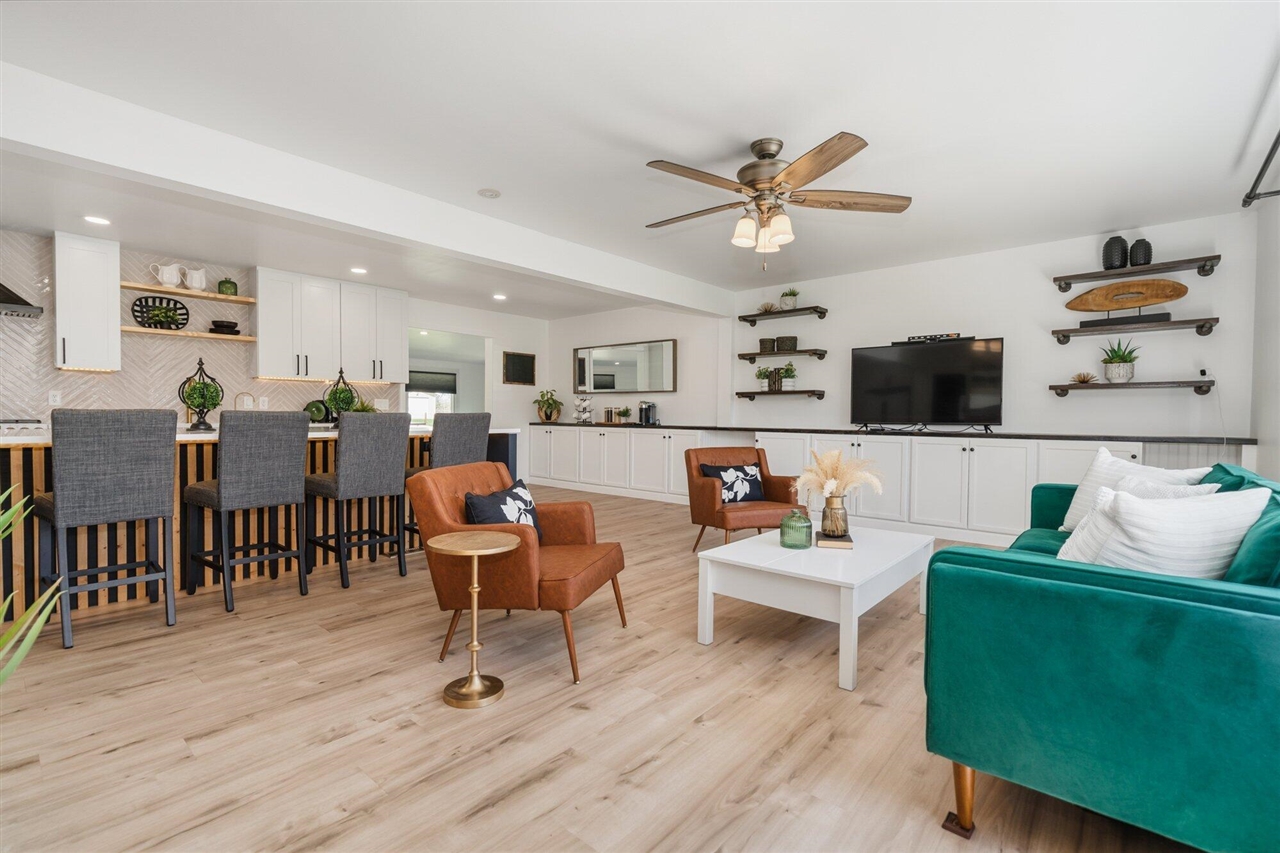 5260 Texas Drive, Kalamazoo, MI, 49009-9769