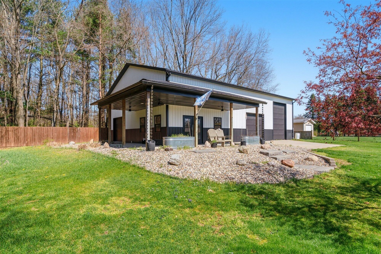 5260 Texas Drive, Kalamazoo, MI, 49009-9769