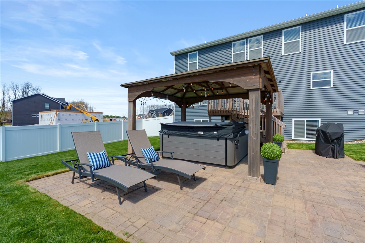 3595 Candler Court, Portage, MI, 49024-8522