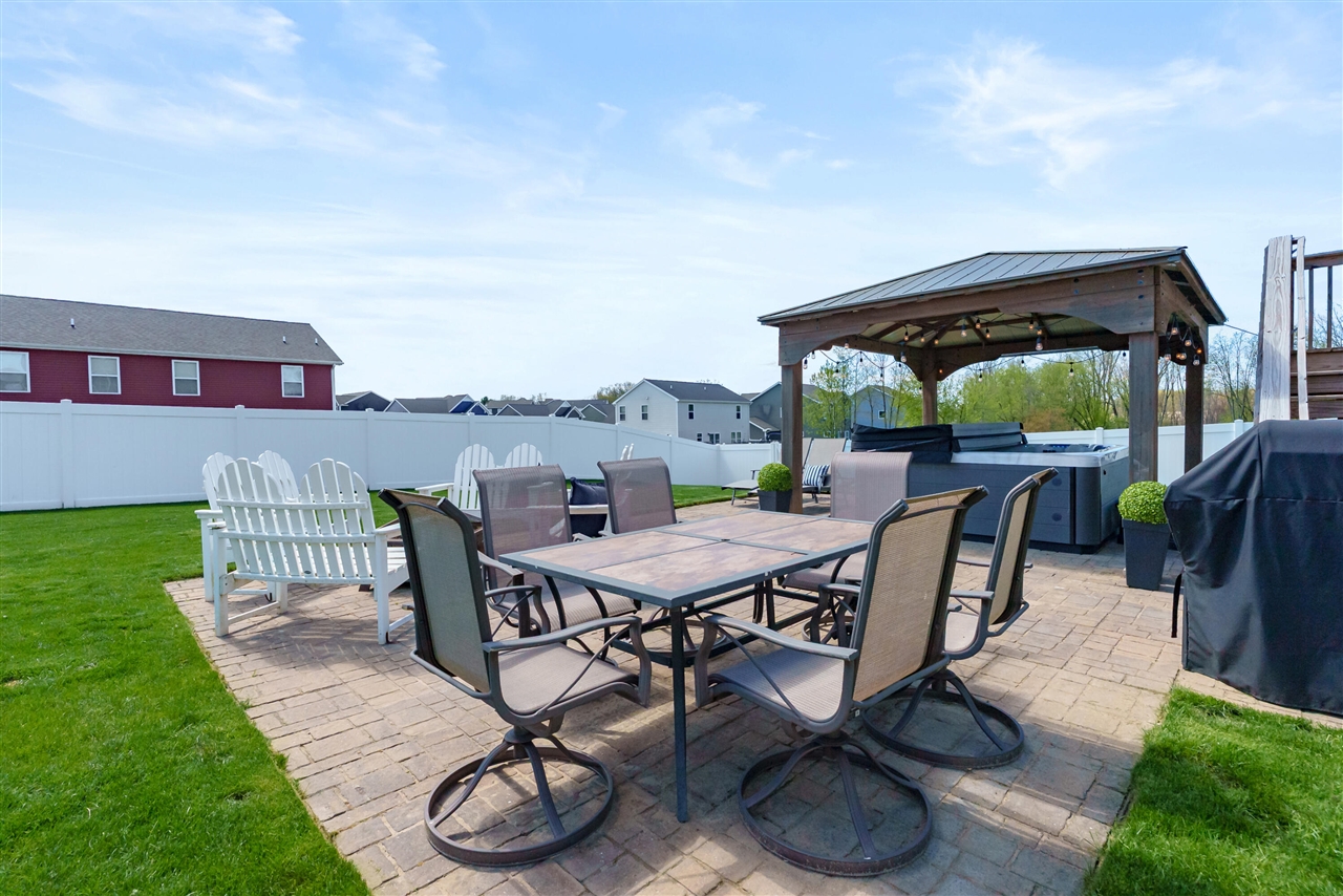 3595 Candler Court, Portage, MI, 49024-8522