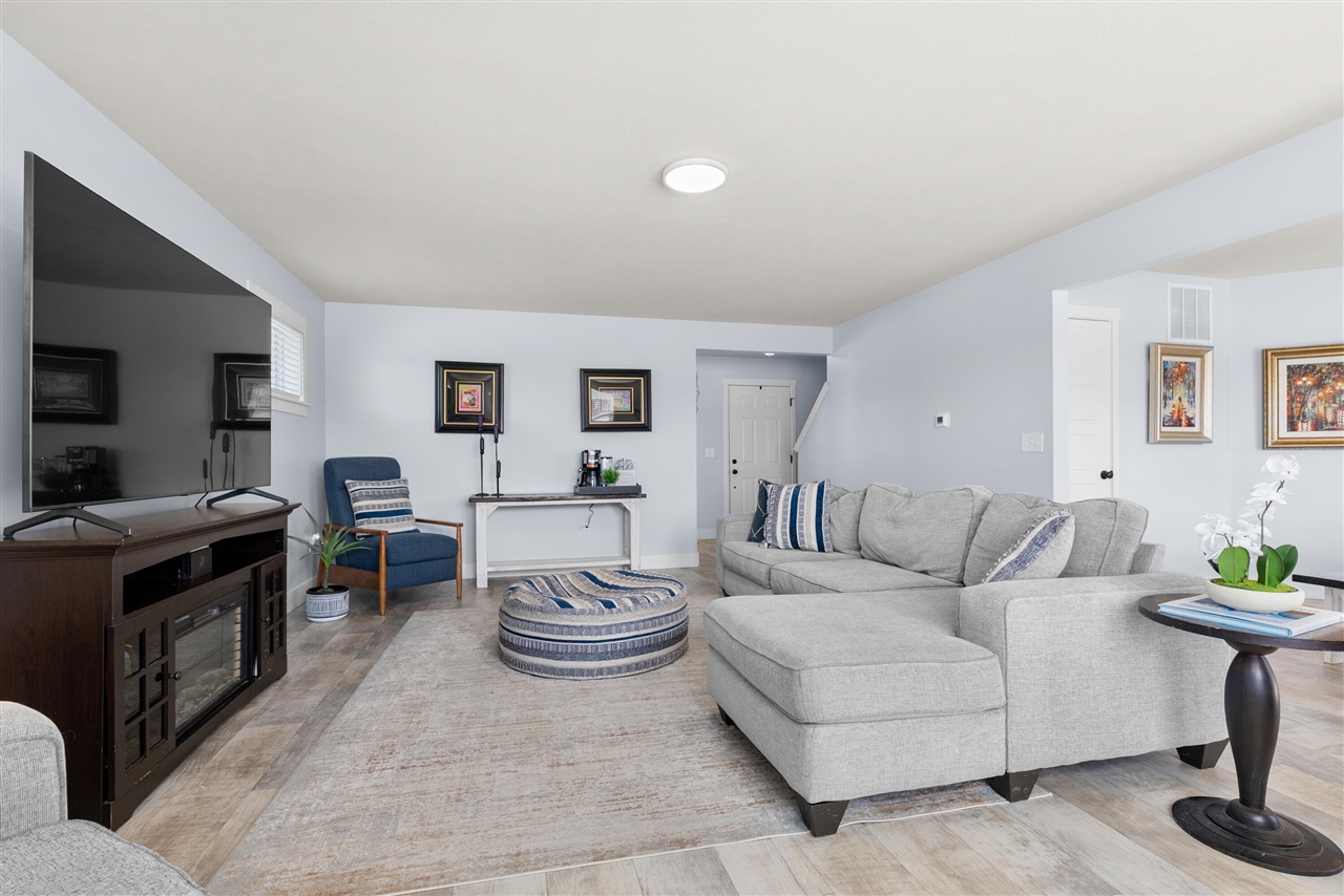 3595 Candler Court, Portage, MI, 49024-8522