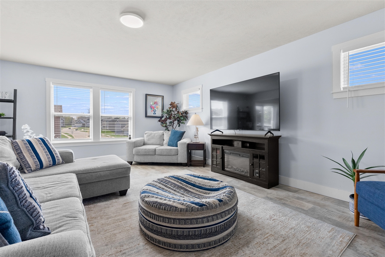 3595 Candler Court, Portage, MI, 49024-8522