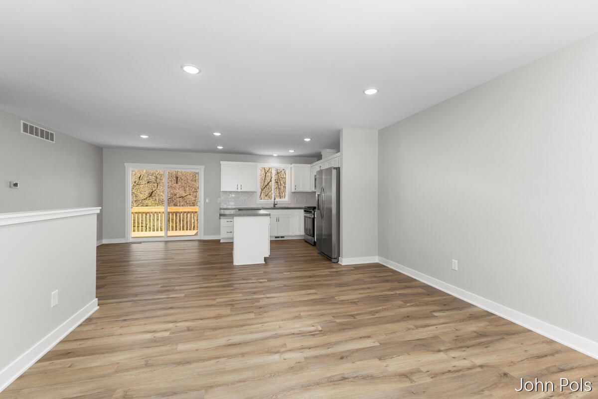 726 S Lincoln Street, Greenville, MI, 48838