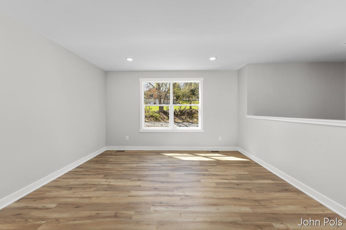 726 S Lincoln Street, Greenville, MI, 48838