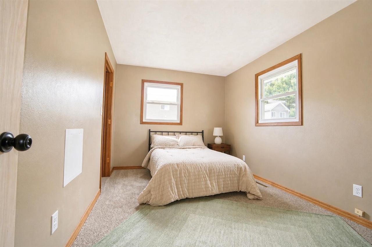 1026 Rose Street, Marshall, MI, 49068-1957