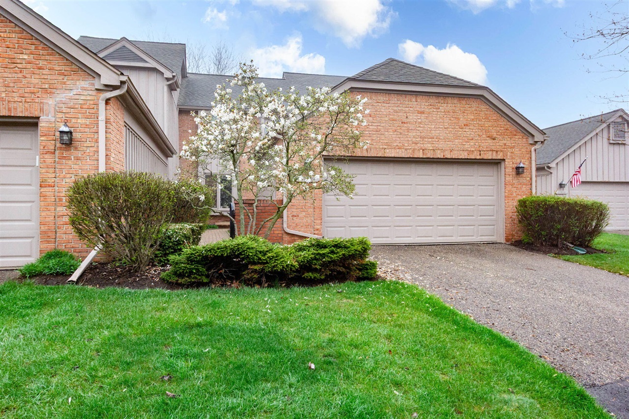 37834 Siena Drive, Farmington, MI, 48331-5979