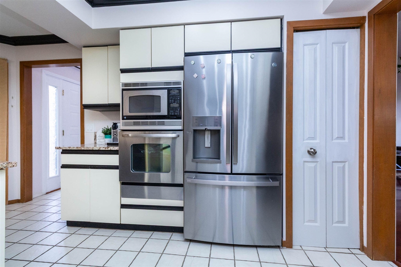 37834 Siena Drive, Farmington, MI, 48331-5979