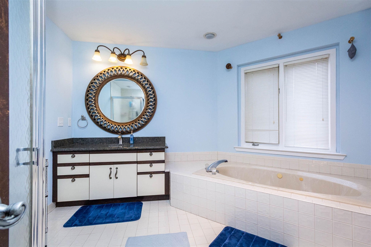 37834 Siena Drive, Farmington, MI, 48331-5979