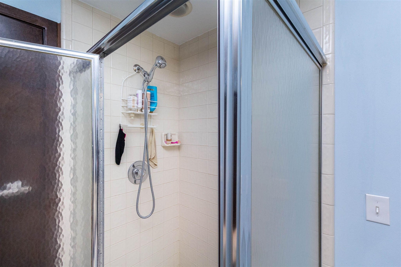 37834 Siena Drive, Farmington, MI, 48331-5979