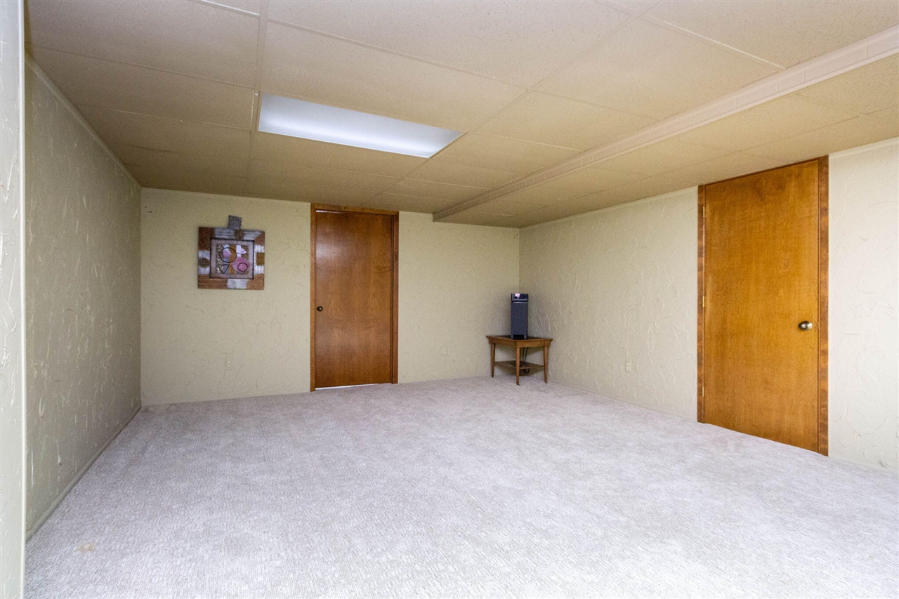 37834 Siena Drive, Farmington, MI, 48331-5979