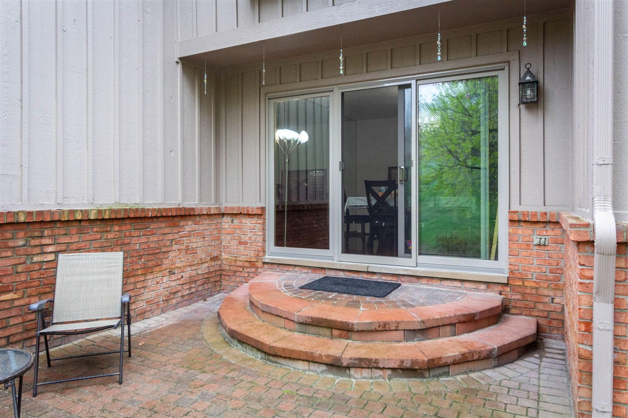 37834 Siena Drive, Farmington, MI, 48331-5979