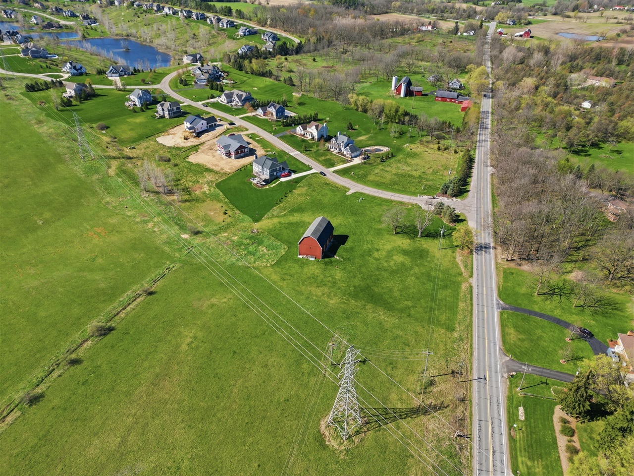 4596 Lake Vista Drive, Dexter, MI, 48130-8444