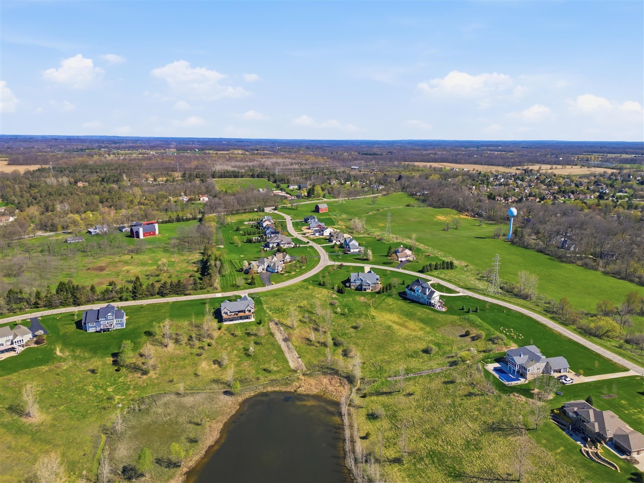 4596 Lake Vista Drive, Dexter, MI, 48130-8444