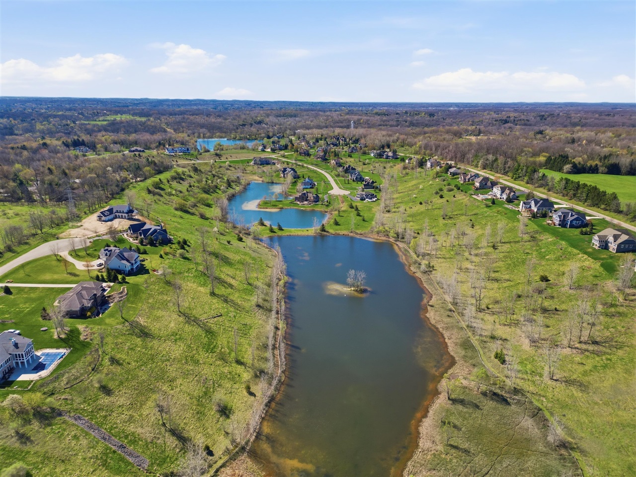 4596 Lake Vista Drive, Dexter, MI, 48130-8444