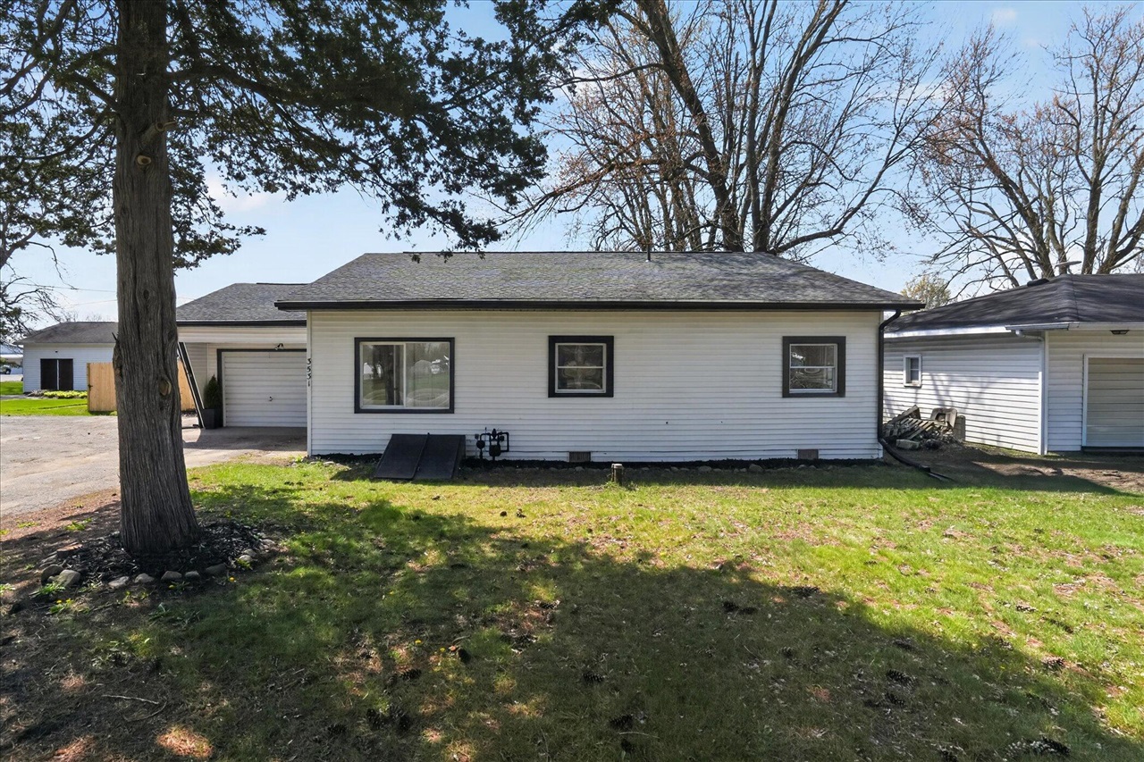 3531 Hudson Road, Osseo, MI, 49266-9631