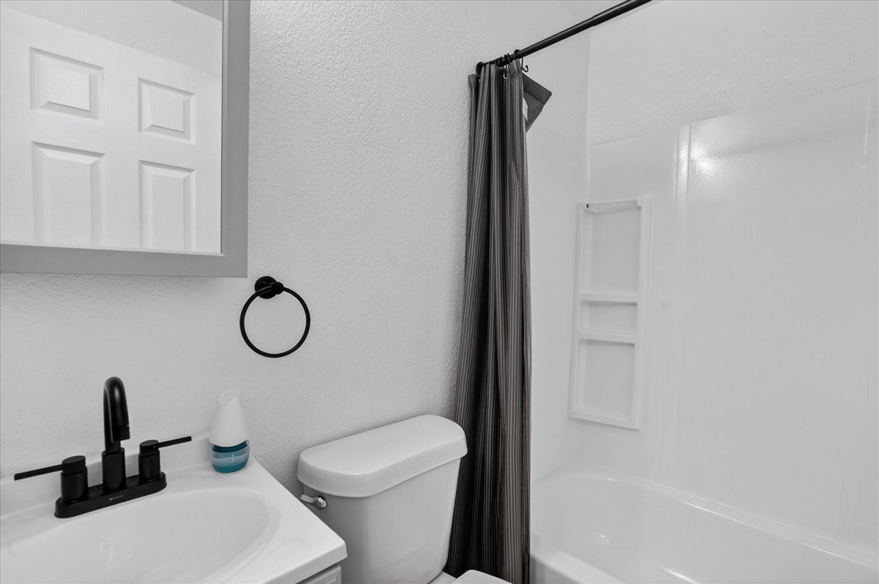 3531 Hudson Road, Osseo, MI, 49266-9631