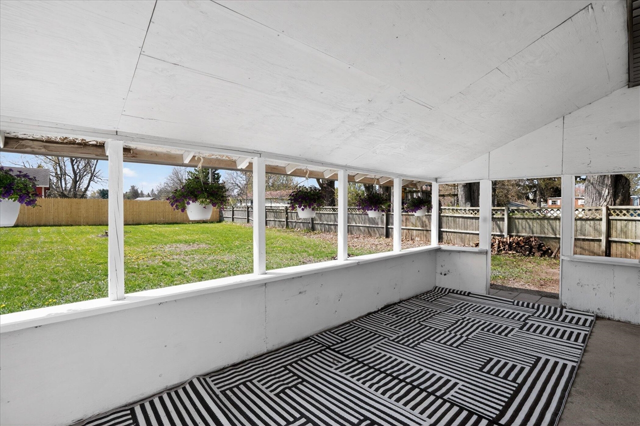 3531 Hudson Road, Osseo, MI, 49266-9631