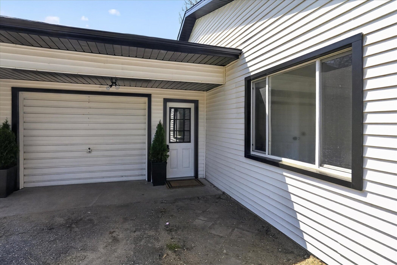 3531 Hudson Road, Osseo, MI, 49266-9631