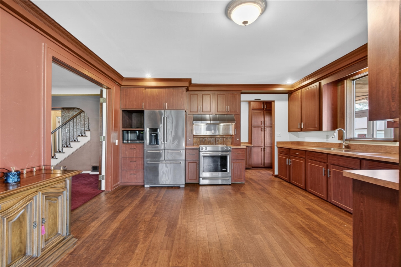 6231 Moon Lake Road, Jackson, MI, 49201-8578