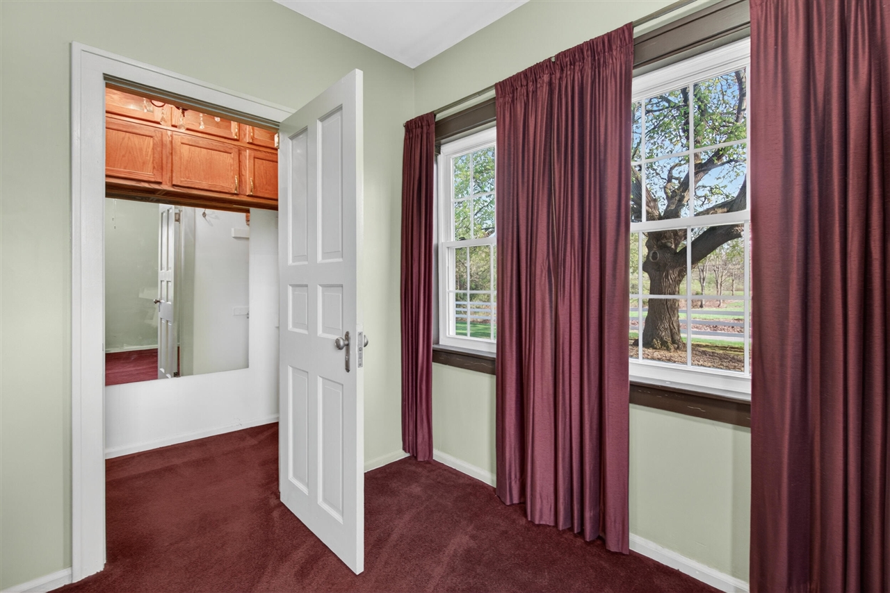 6231 Moon Lake Road, Jackson, MI, 49201-8578