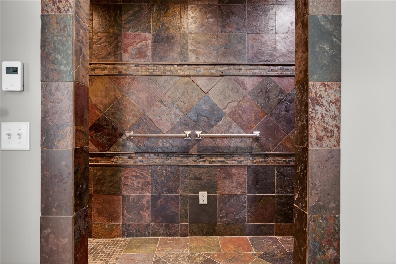 6231 Moon Lake Road, Jackson, MI, 49201-8578