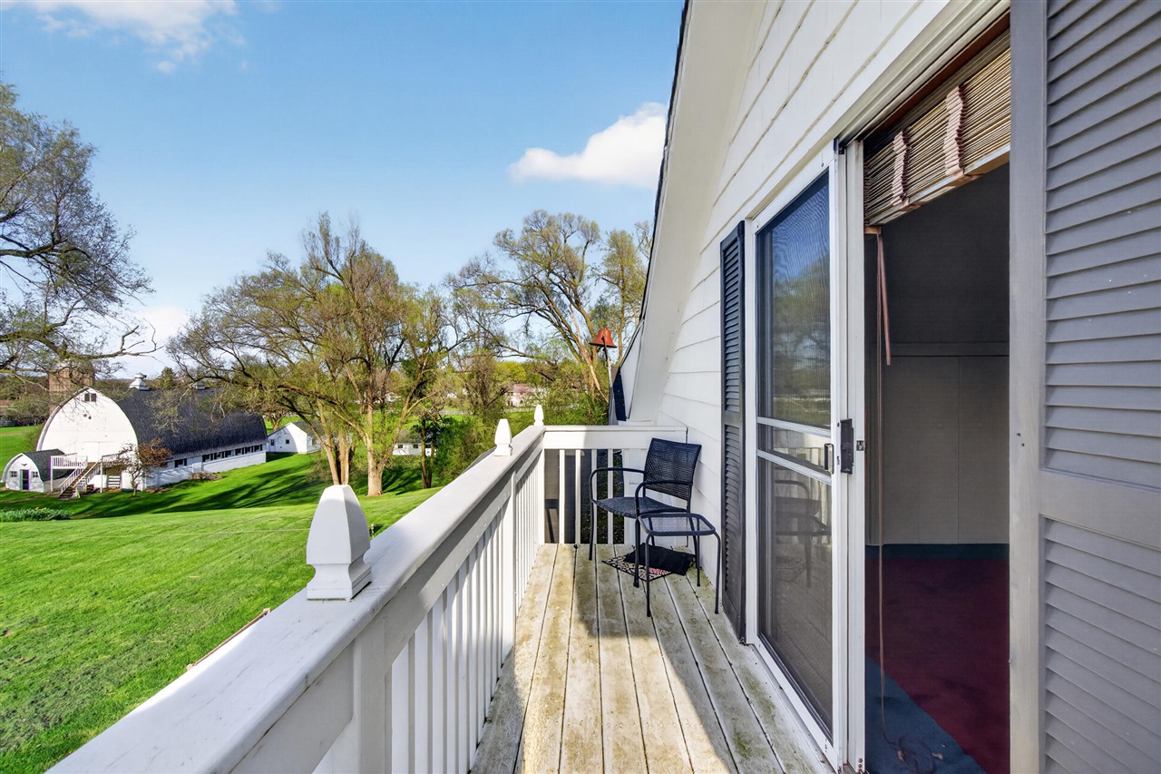 6231 Moon Lake Road, Jackson, MI, 49201-8578
