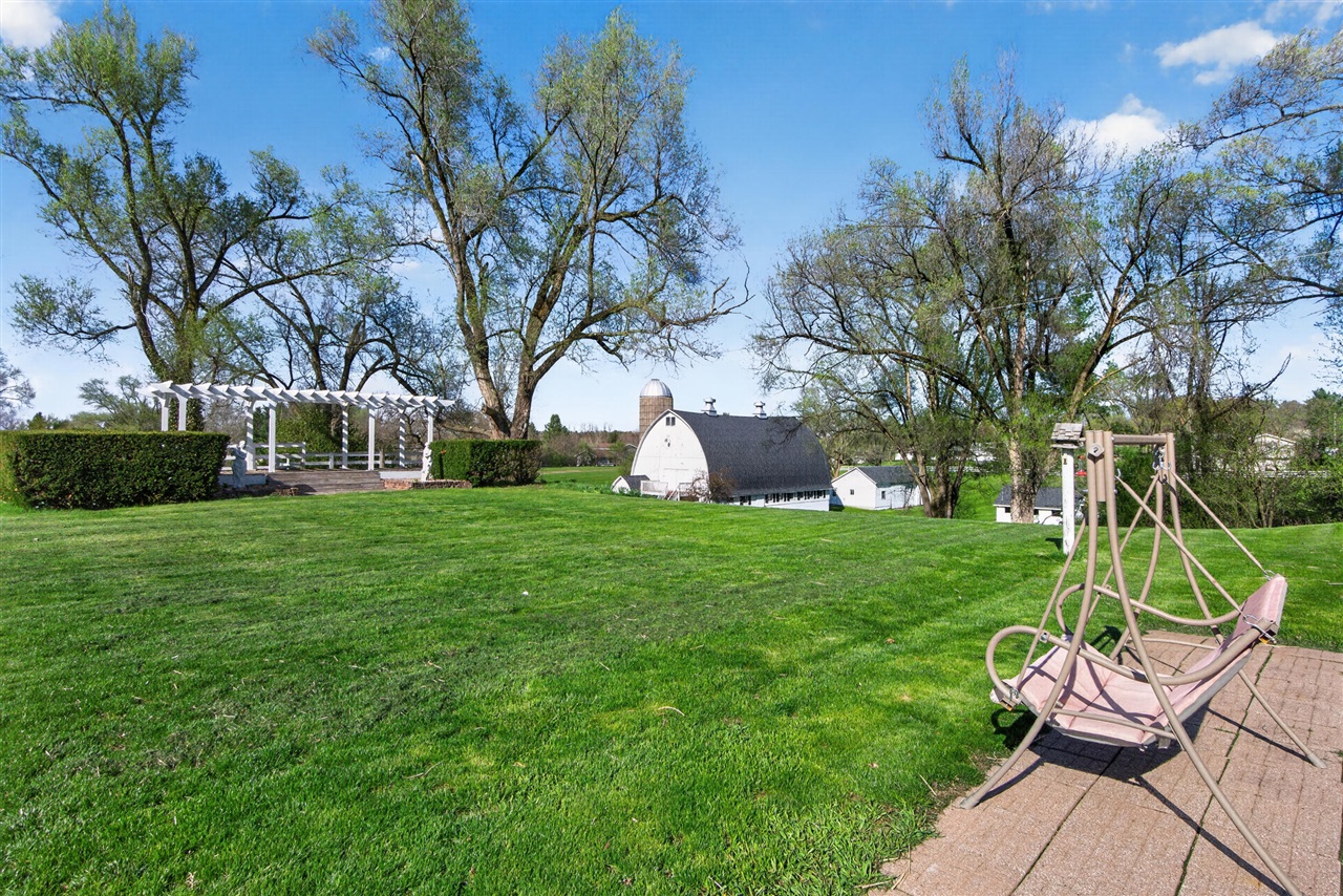 6231 Moon Lake Road, Jackson, MI, 49201-8578
