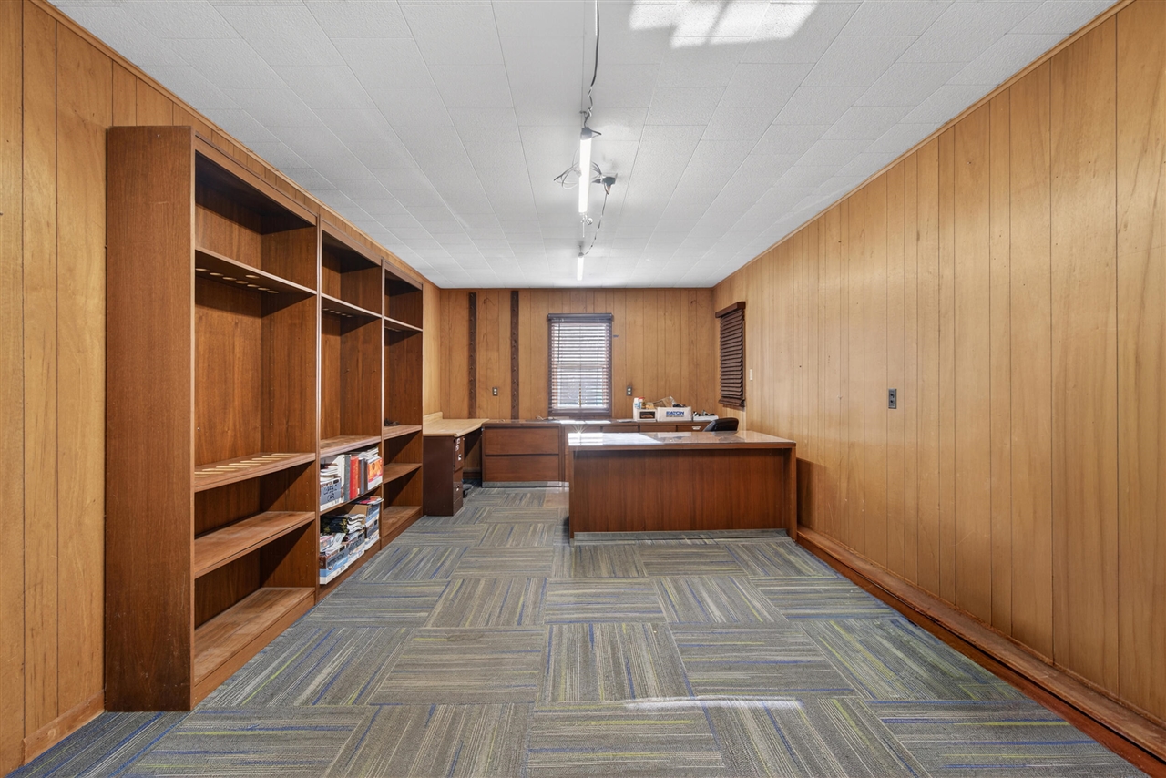 6231 Moon Lake Road, Jackson, MI, 49201-8578