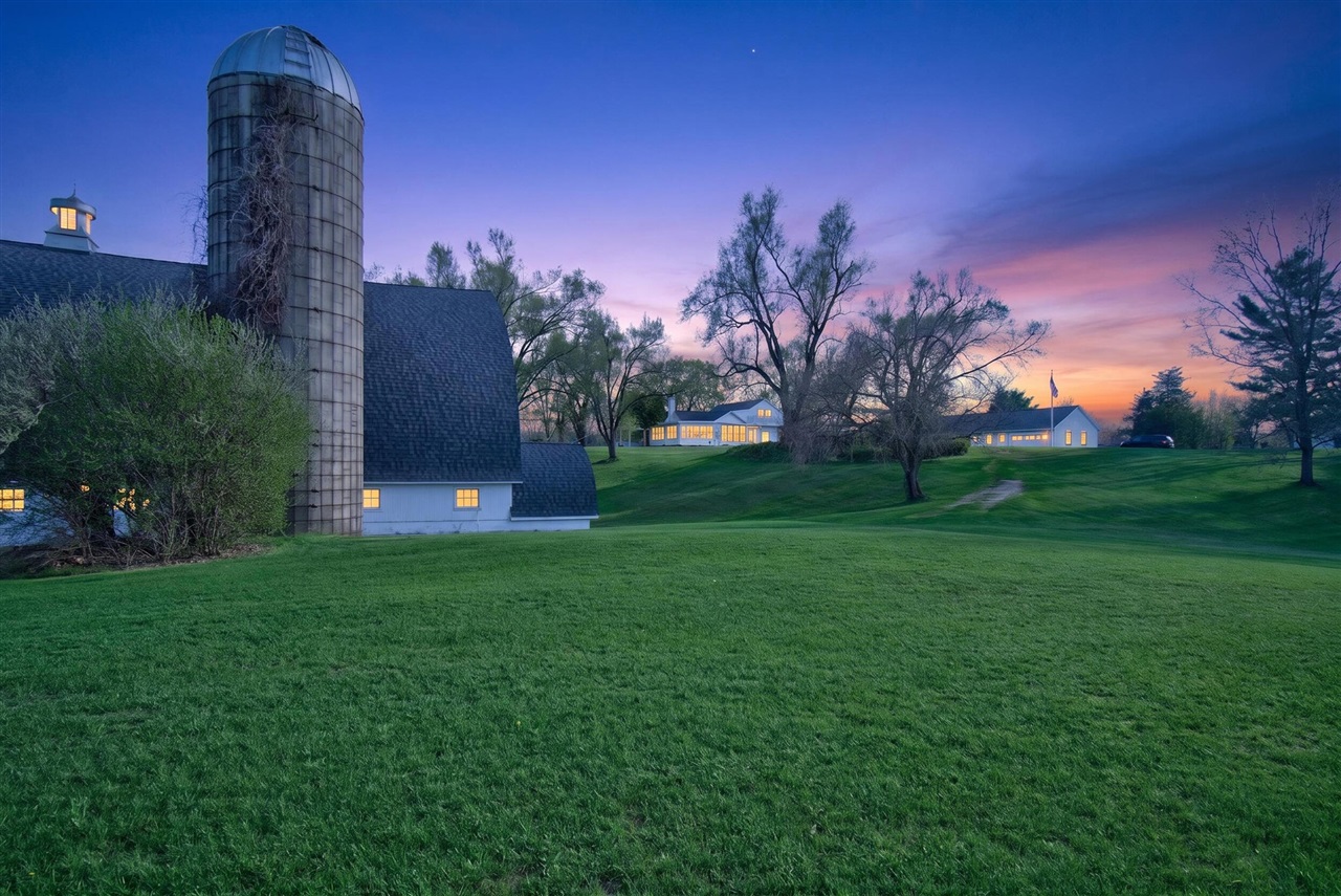 6231 Moon Lake Road, Jackson, MI, 49201-8578