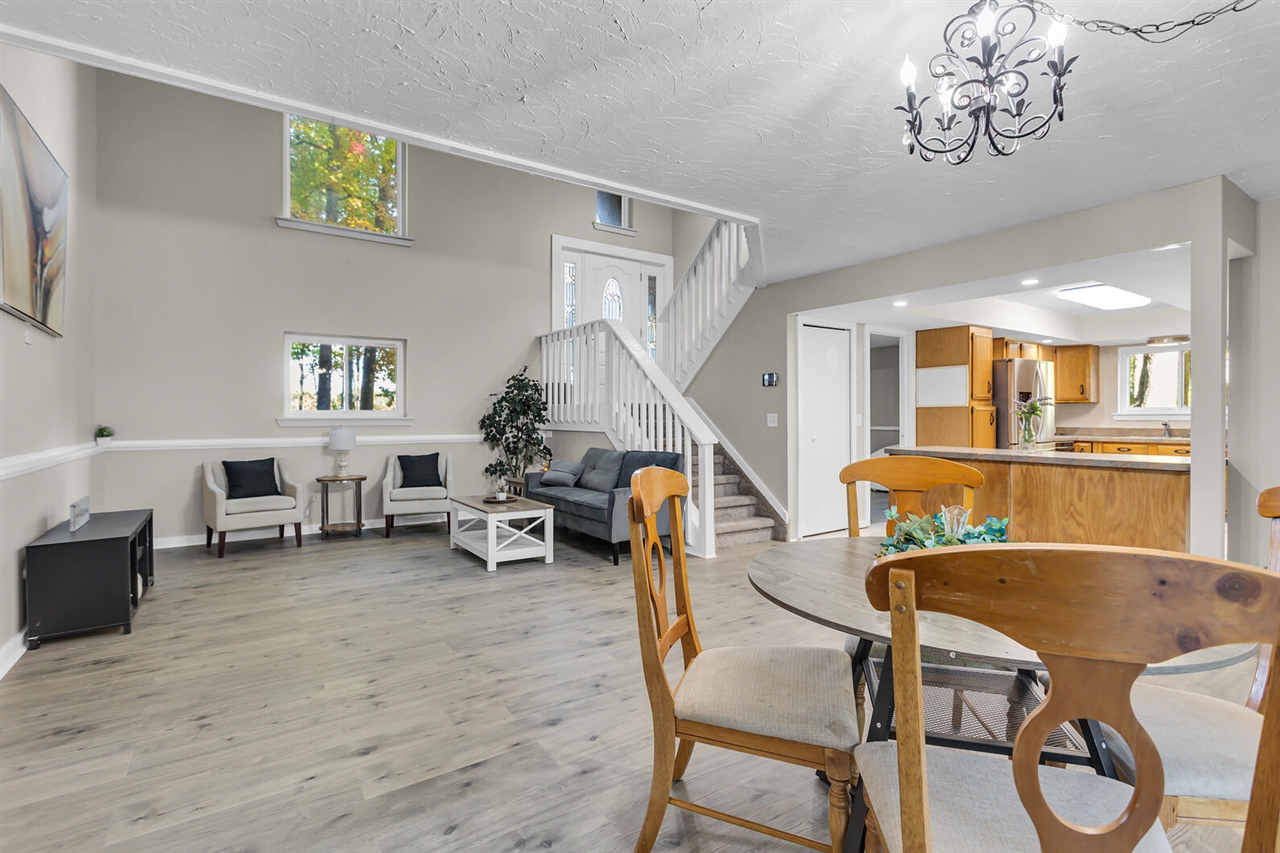 4042 Burns Road, Howell, MI, 48855-9224