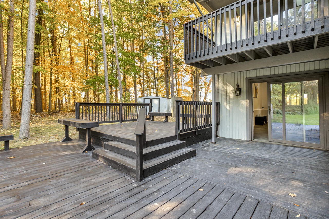 4042 Burns Road, Howell, MI, 48855-9224