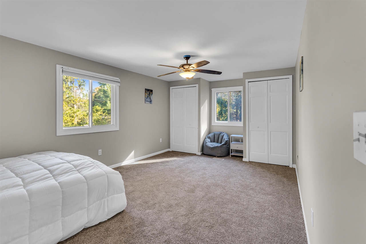 4042 Burns Road, Howell, MI, 48855-9224