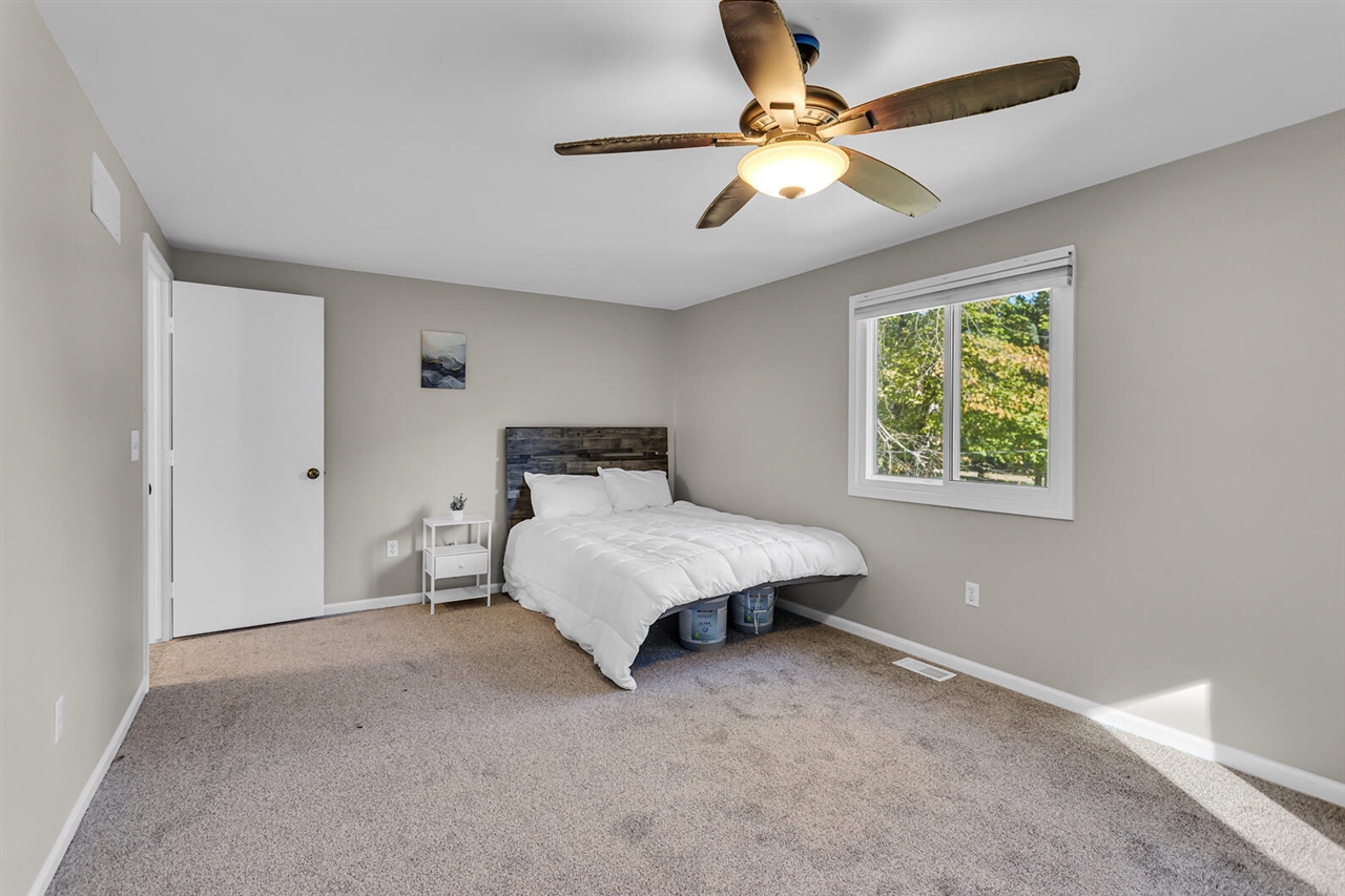 4042 Burns Road, Howell, MI, 48855-9224