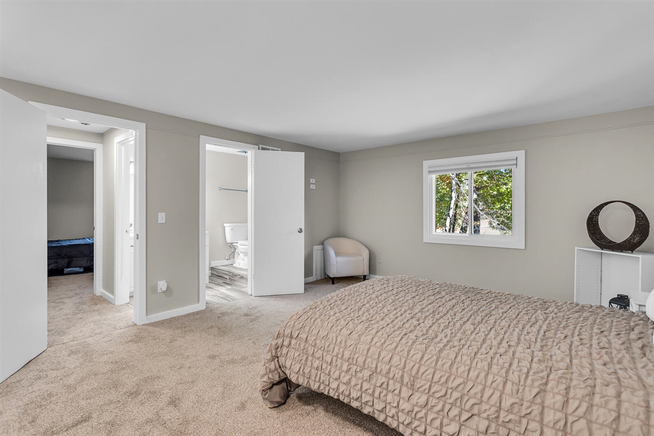 4042 Burns Road, Howell, MI, 48855-9224