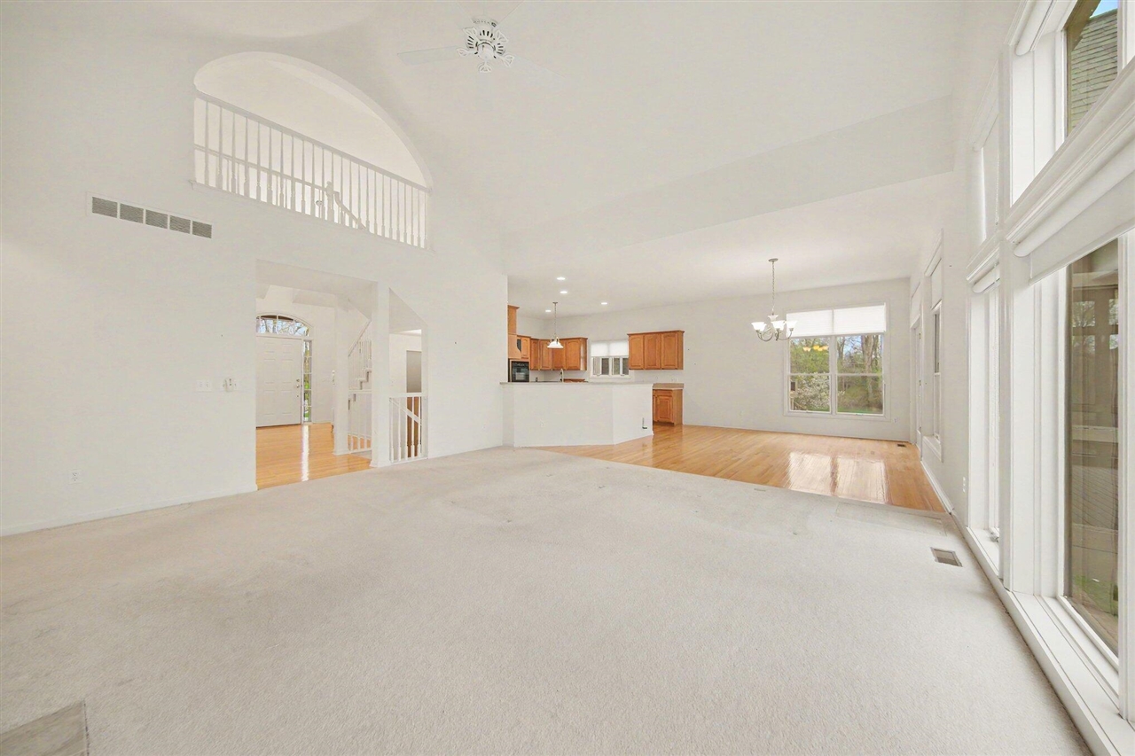 5496 Pinnacle Court, Ann Arbor, MI, 48108-8663
